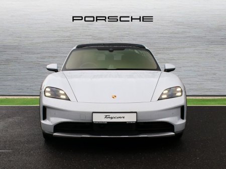2026 Porsche Taycan - photo 6