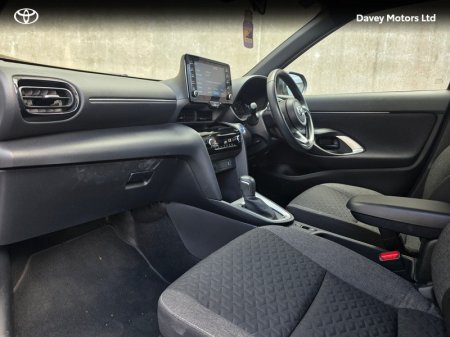 2023 Toyota Yaris Cross - photo 6
