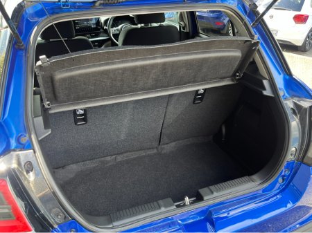 2023 Suzuki Swift - photo 8