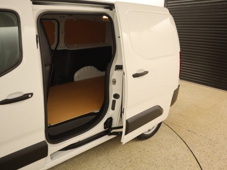 2023 Peugeot Partner - photo 15