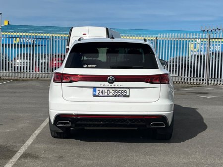 2024 Volkswagen Touareg - photo 13