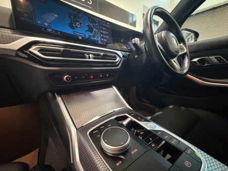 2023 BMW 3-Series - photo 14