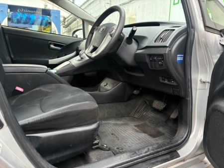 2012 Toyota Prius - photo 11