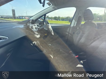 2017 Peugeot 208 - photo 7