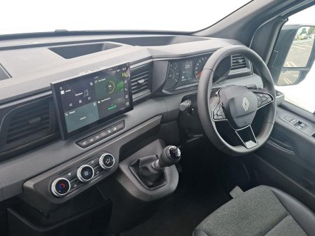 2025 Renault Master - photo 5