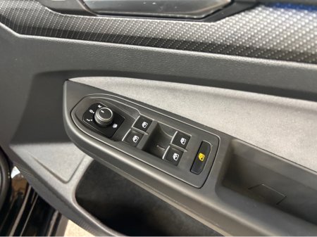 2024 Volkswagen Golf - photo 15