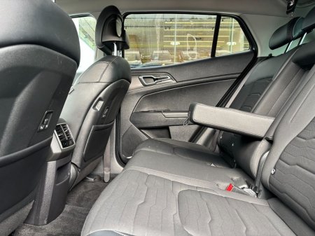 2023 Kia Sportage - photo 6