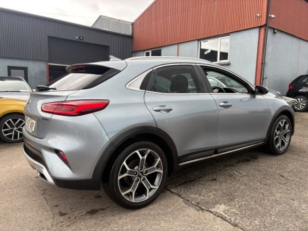 2021 Kia XCeed - photo 2