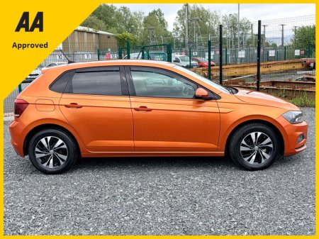 2018 Volkswagen Polo - photo 2