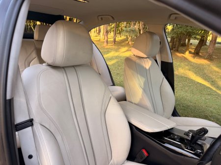 2020 BMW 5-Series - photo 20