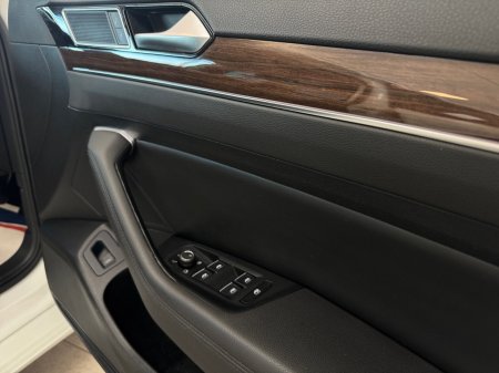 2018 Volkswagen Passat - photo 12