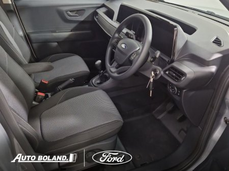 2026 Ford Transit Courier - photo 10