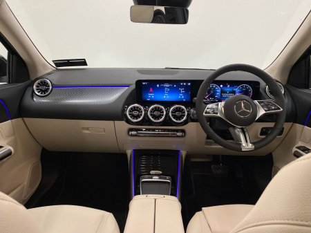 2026 Mercedes-Benz GLA - photo 2