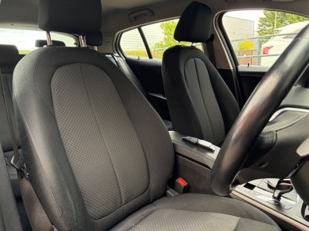 2022 BMW 1-Series - photo 9