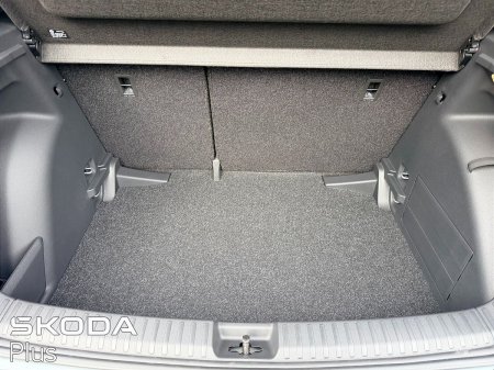 2027 Skoda Fabia - photo 8