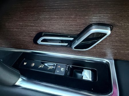 2025 Land Rover Range Rover - photo 12