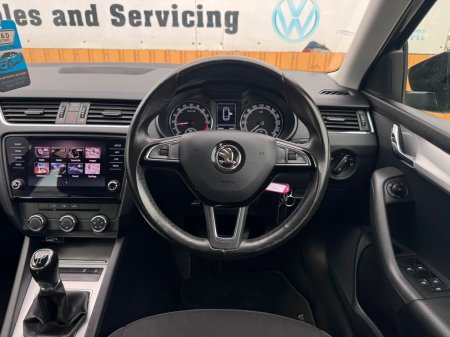 2020 Skoda Octavia - photo 12