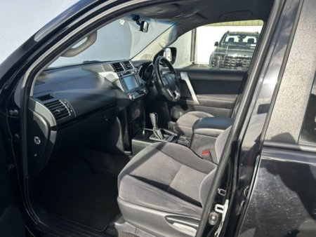 2015 Toyota Land Cruiser - photo 8