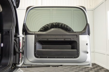 2024 Land Rover Defender - photo 14