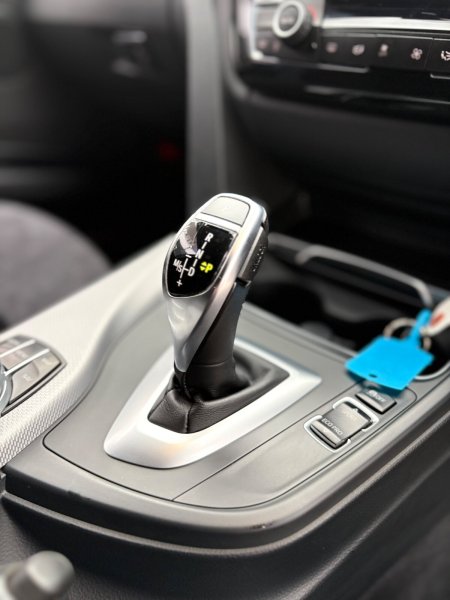 2018 BMW 3-Series - photo 9