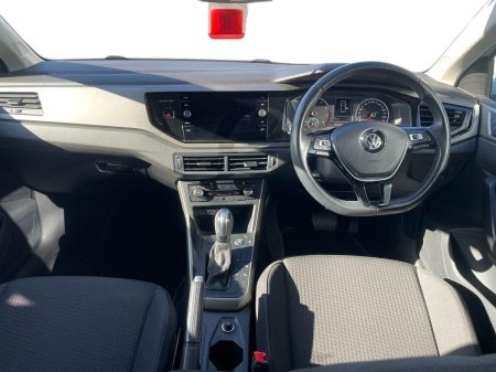 2020 Volkswagen Polo - photo 2