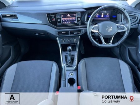 2023 Volkswagen Polo - photo 2