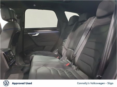 2026 Volkswagen Touareg - photo 7