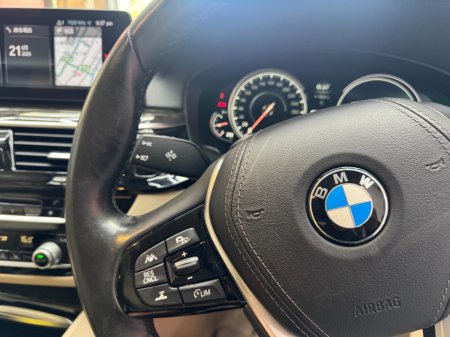 2017 BMW 5-Series - photo 13