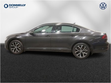 2020 Volkswagen Passat - photo 15