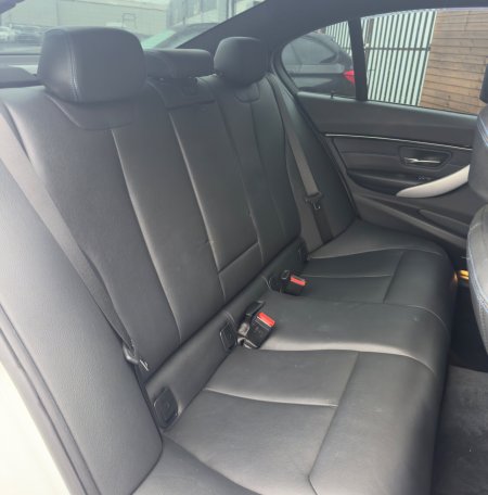 2017 BMW 3-Series - photo 22