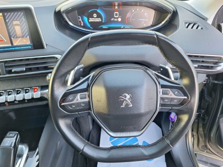 2018 Peugeot 5008 - photo 13