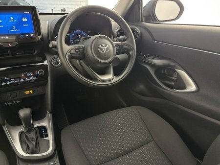 2026 Toyota Yaris Cross - photo 9