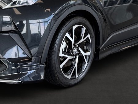 2017 Toyota C-HR - photo 10