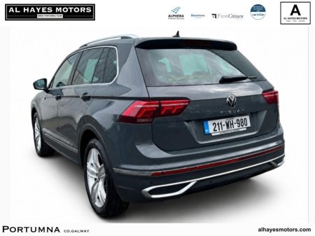 2021 Volkswagen Tiguan - photo 3