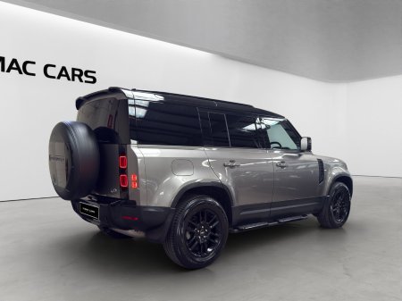 2022 Land Rover Defender - photo 3