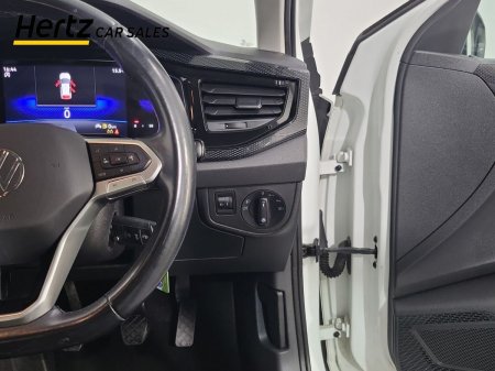 2023 Volkswagen Polo - photo 23