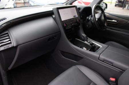 2025 Toyota Alphard - photo 41