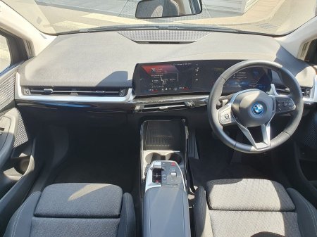 2025 BMW 2-Series - photo 4