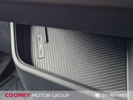 2026 Nissan Interstar - photo 14