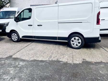 2024 Renault Trafic - photo 20