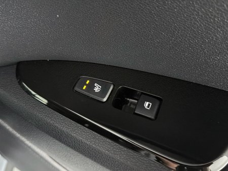 2025 Kia Sportage - photo 40