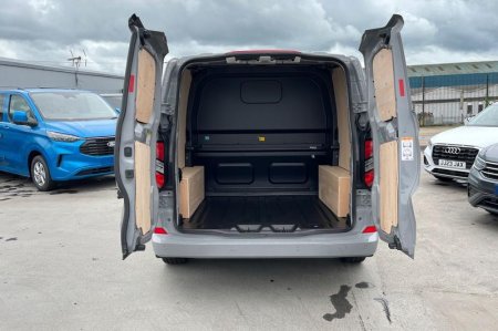 2025 Ford Transit Custom - photo 6
