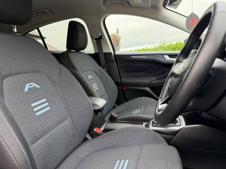 2023 Ford Focus - photo 12