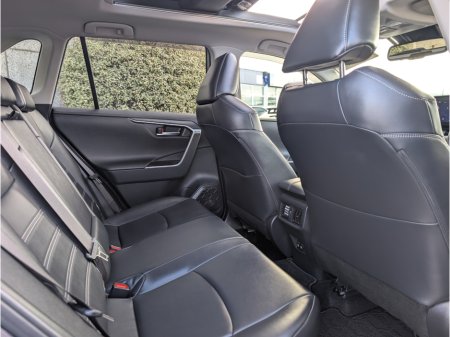 2019 Toyota RAV4 - photo 9
