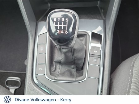 2021 Volkswagen Tiguan - photo 16