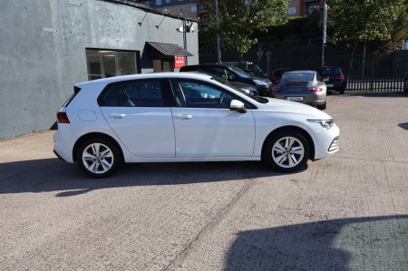 2021 Volkswagen Golf - photo 10