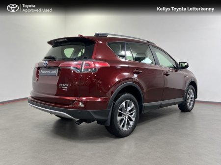 2018 Toyota RAV4 - photo 2