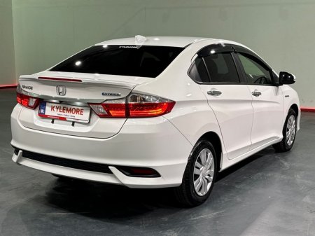 2019 Honda Grace - photo 3