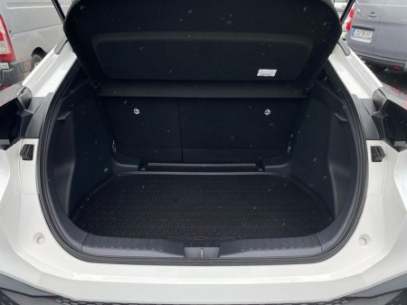 2025 Toyota C-HR - photo 10