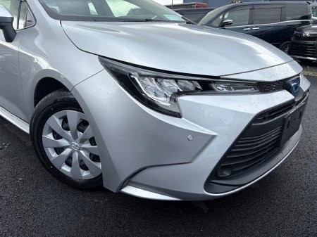 2024 Toyota Corolla - photo 3